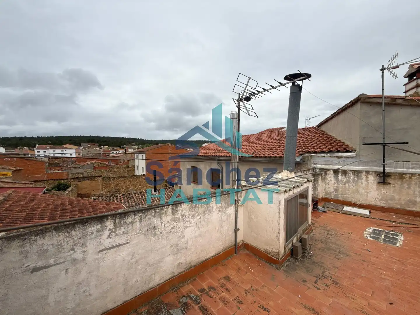 Terraza de Finca rústica en venta en Aras de los Olmos con Terraza
