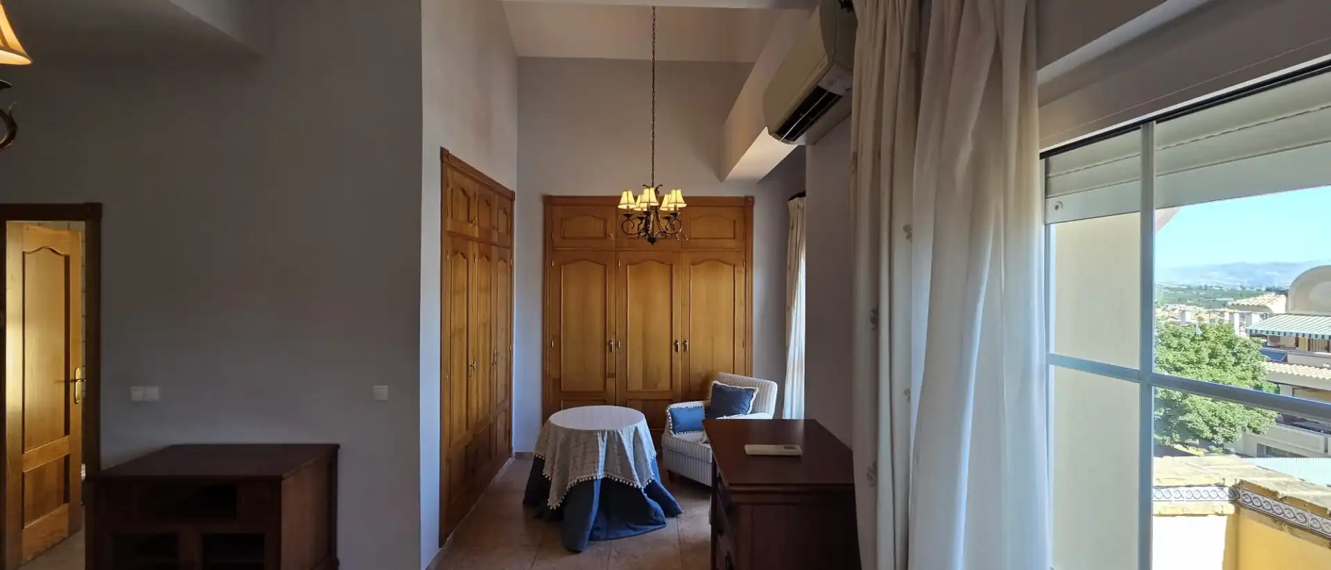 Menjador de Casa adosada en venda en Alhaurín de la Torre amb Aire condicionat, Jardí privat i Terrassa