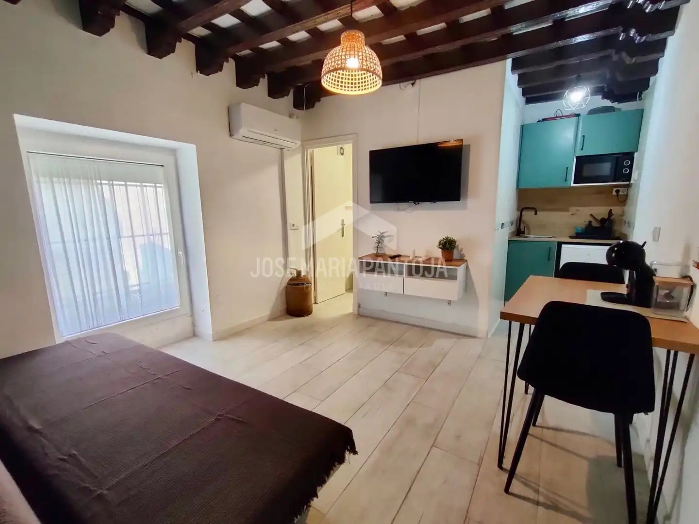 Sala de estar de Apartamento en venta en Jerez de la Frontera con Aire acondicionado, Calefacción y Amueblado