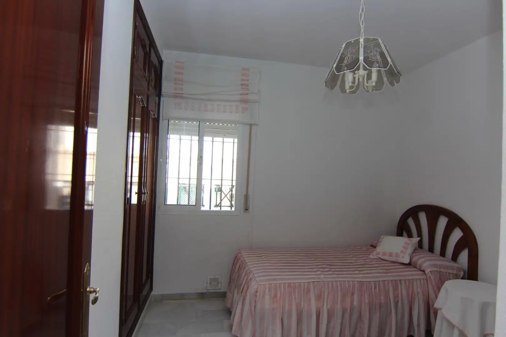 Habitación de Casa adosada en venta en El Puerto de Santa María con Jardín privado y Terraza