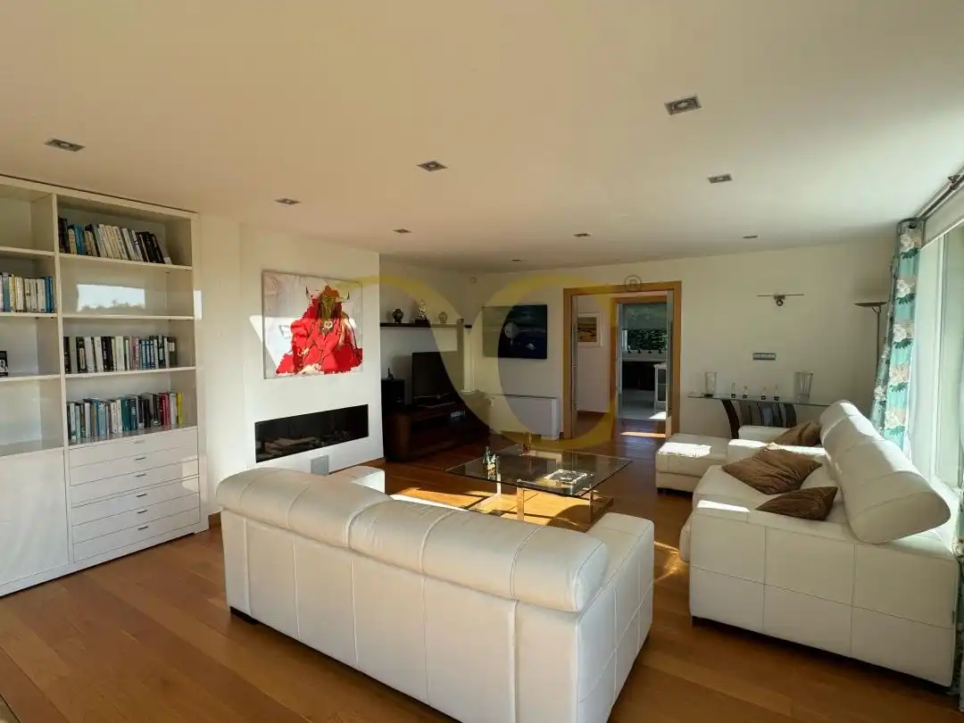 Living room of Houses for rent in Santa Cruz de Bezana  with Air Conditioner, Heating and Private garden