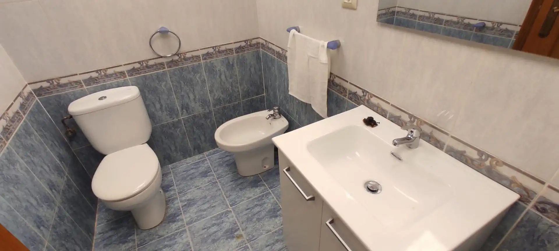 Badezimmer von Wohnung zur Miete in Valencia mit Balkon