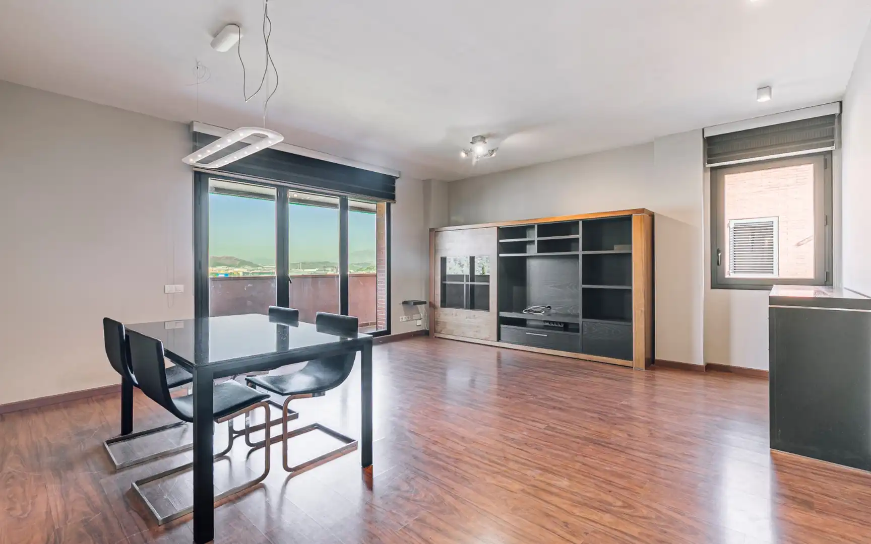 Flat for sale in Ignacio Iglesias, El Papiol