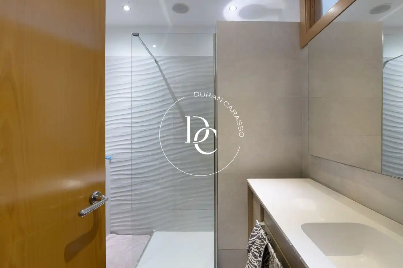 House with terrace for sale in Avenida de Santiago Rusiñol, imagen 28