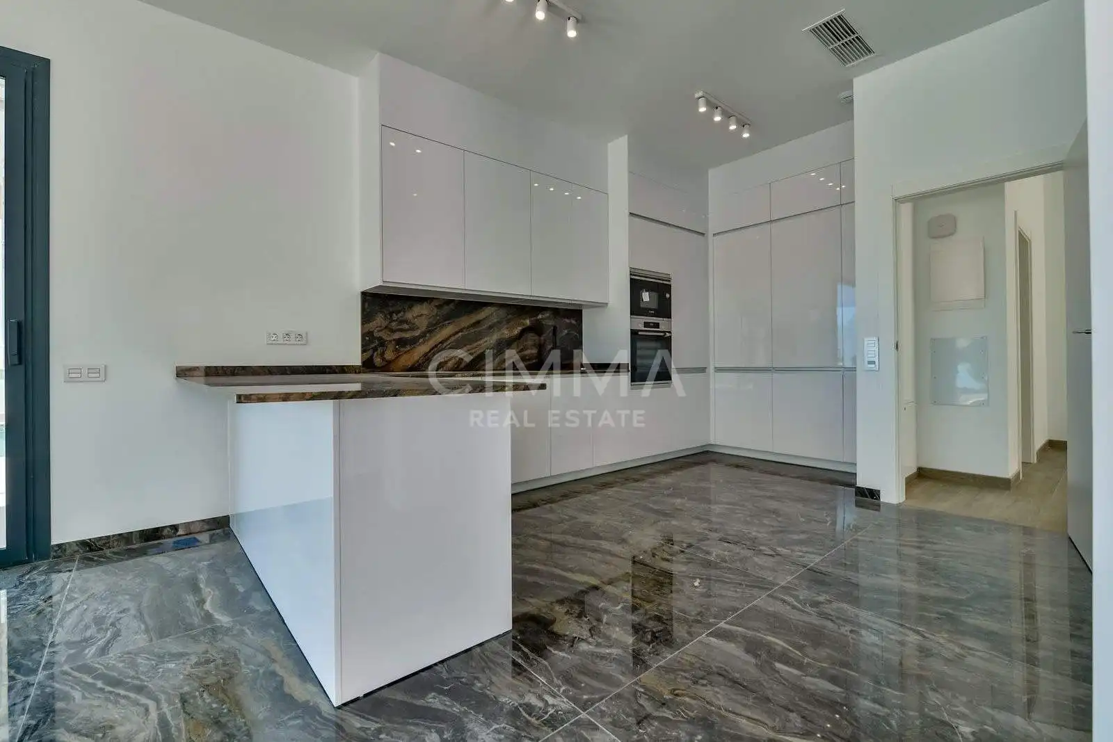 Chalet con terraza en venta en Golf Bahía, imagen 23