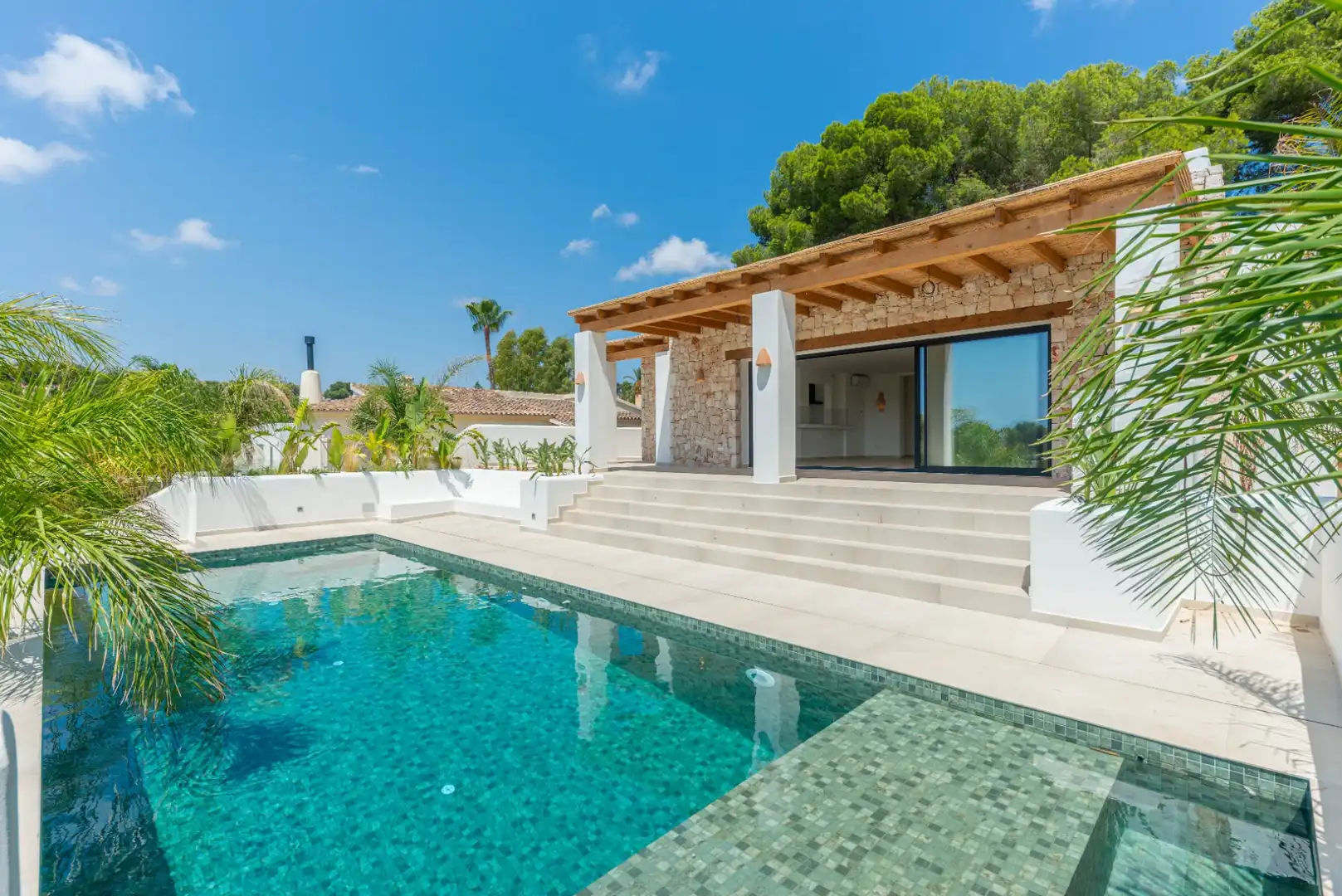 Swimming pool of Houses for sale in Moraira