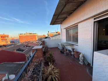 Penthouse mit Balkon zum Verkauf in Calle LEPANTO