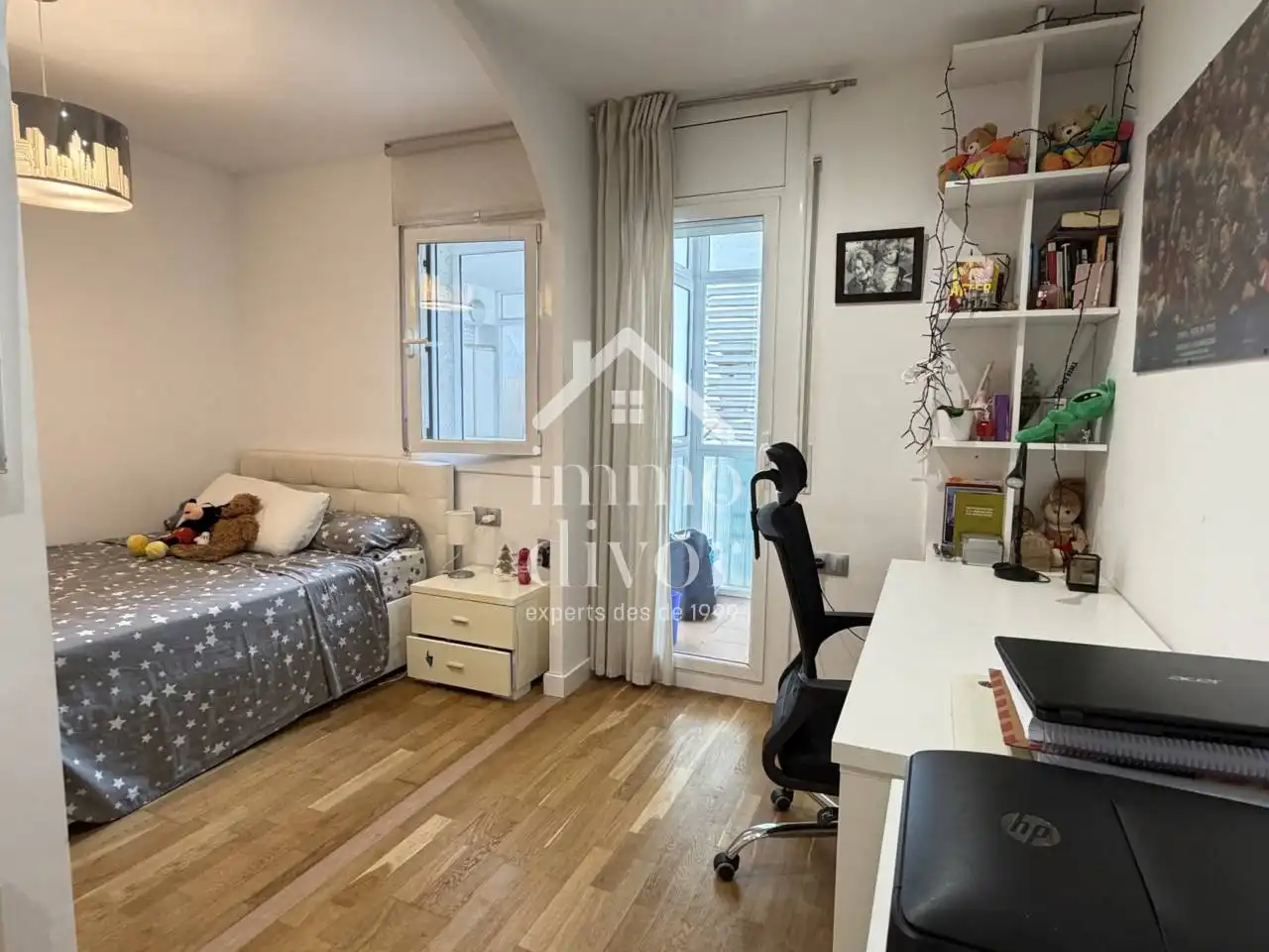 Habitación de Piso en venta en Sant Andreu de Llavaneres con Calefacción, Parquet y Balcón