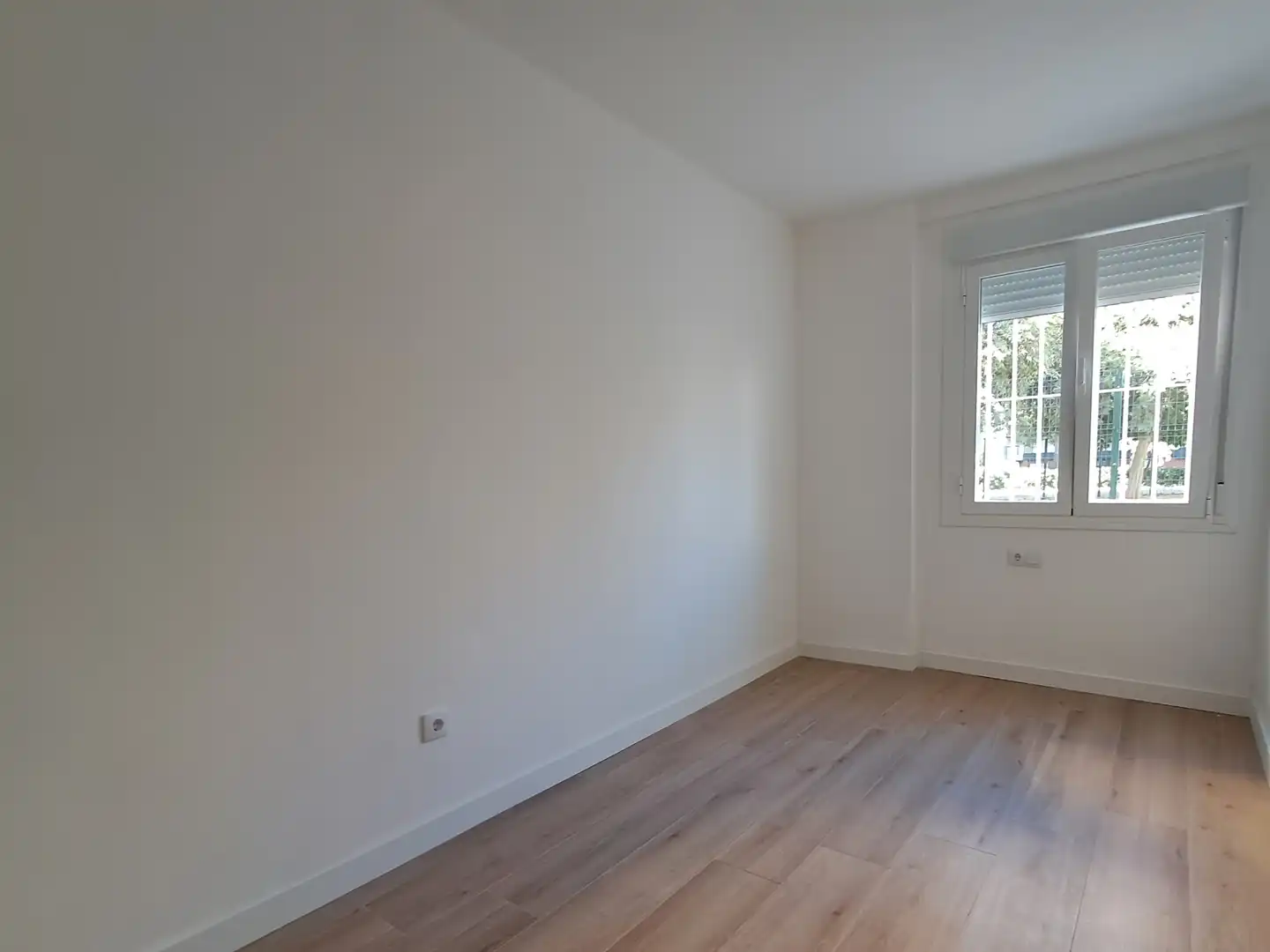 Habitación de Piso en venta en Sevilla con Aire acondicionado, Calefacción y Horno
