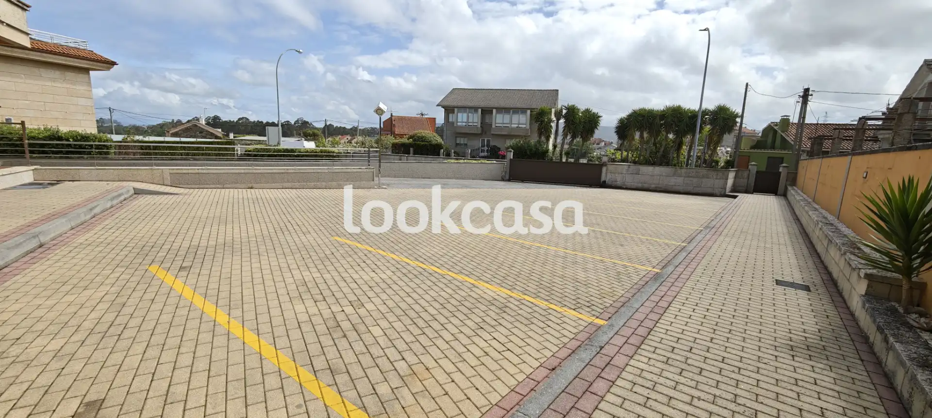 Parking de Ático en venta en Sanxenxo con Calefacción, Jardín privado y Parquet