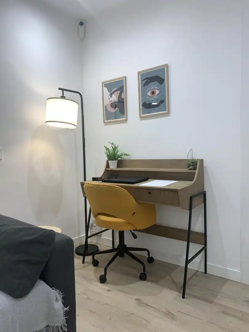 Flat for rent in Madrid  with Air Conditioner and Furnished