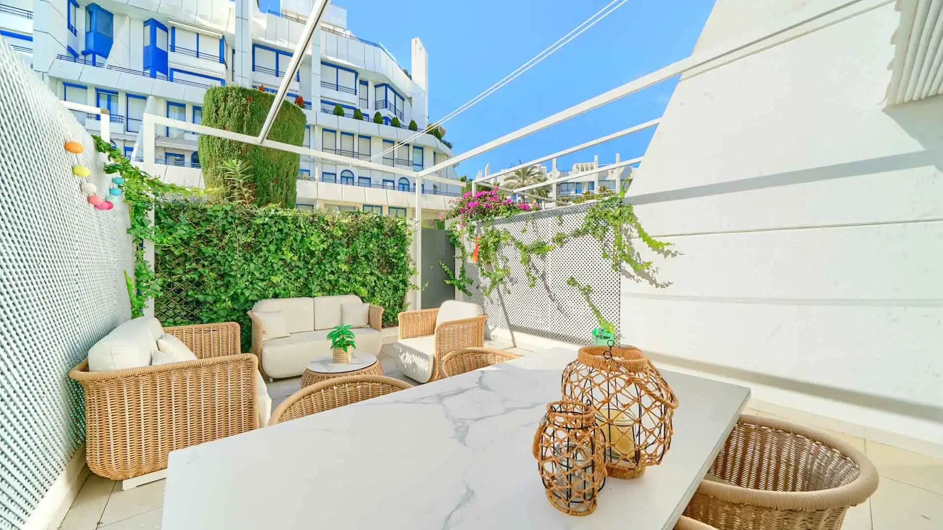 Terraza de Planta baja en venta en Marbella con Aire acondicionado, Terraza y Trastero