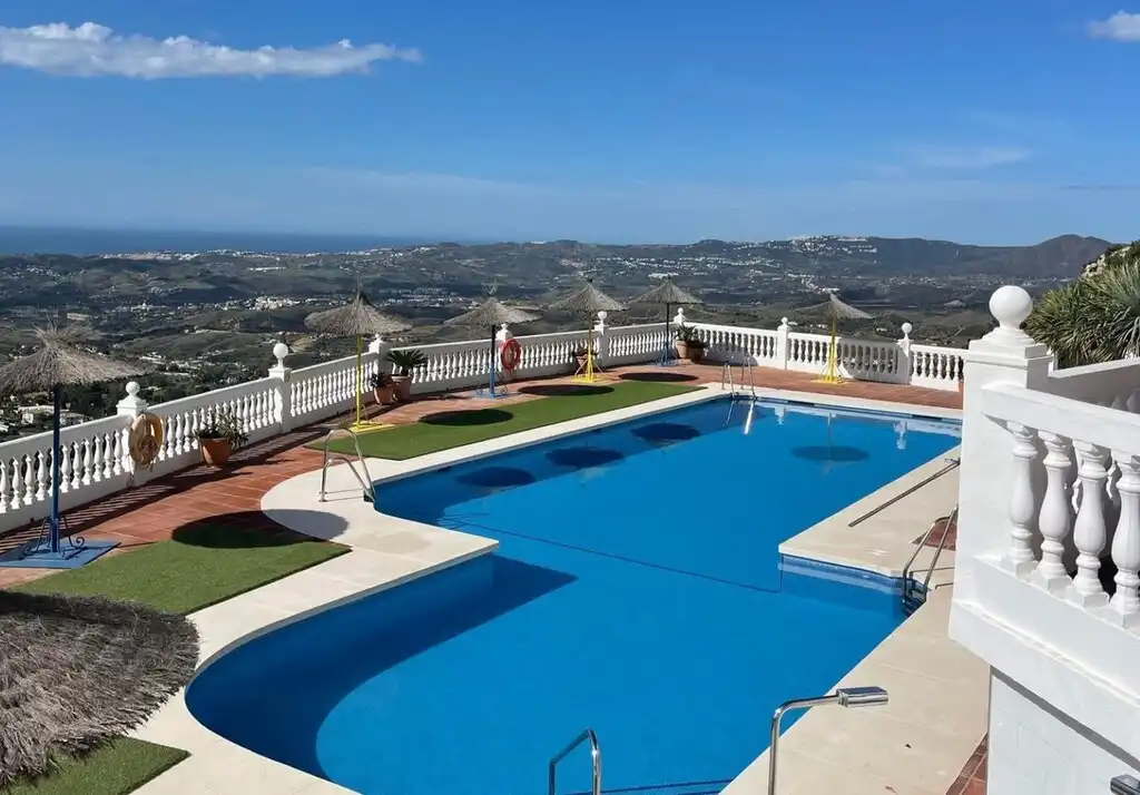 Penthouse mit Pool zum Verkauf in Mijas pueblo