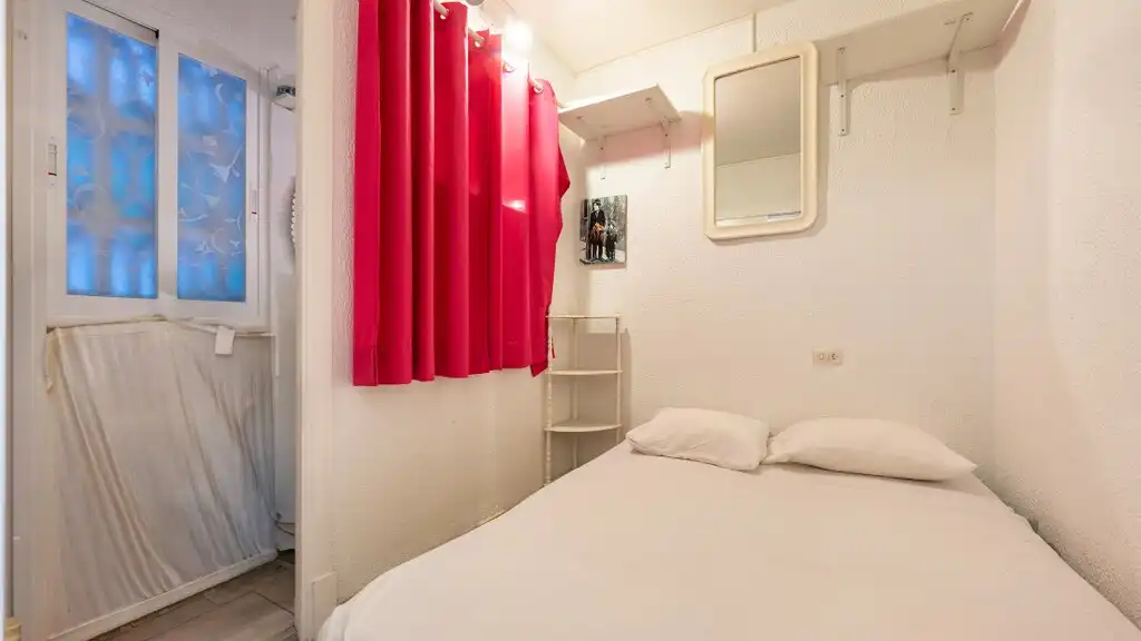 Apartament amb piscina en venda a Ponent, imagen 12