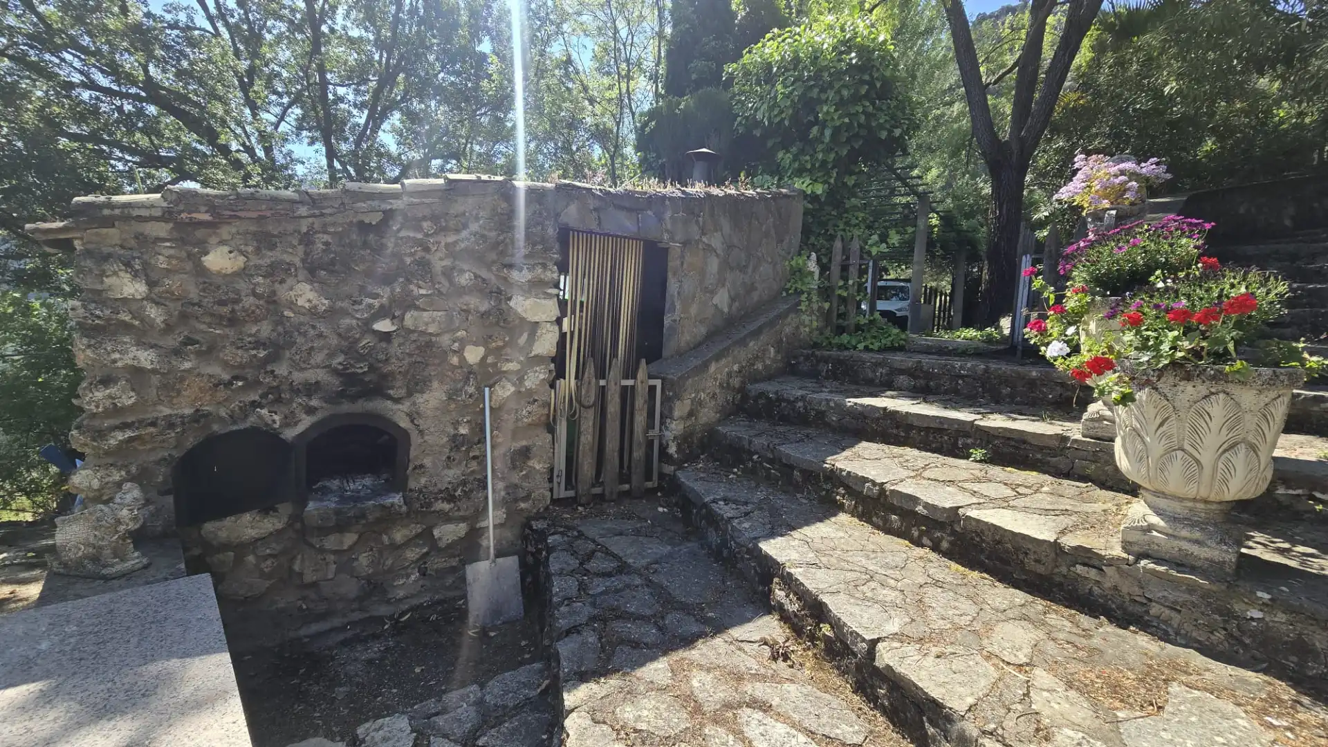 Vista exterior de Finca rústica en venta en Villanueva del Arzobispo con Calefacción, Trastero y Piscina