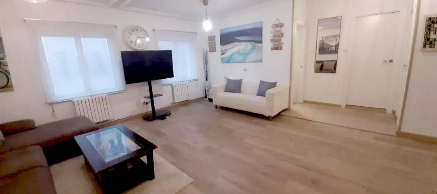 Living room of Flat for sale in Oviedo   with Heating, Storage room and Swimming Pool
