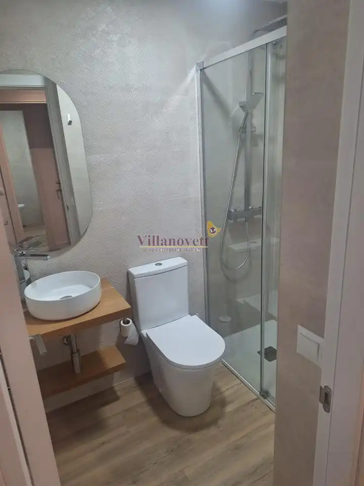 Bathroom of Apartments for rent in Redondela  with Furnished
