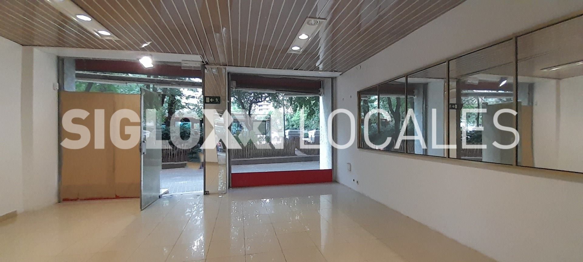 Premises to rent in  Barcelona Capital  with Air Conditioner and Furnished