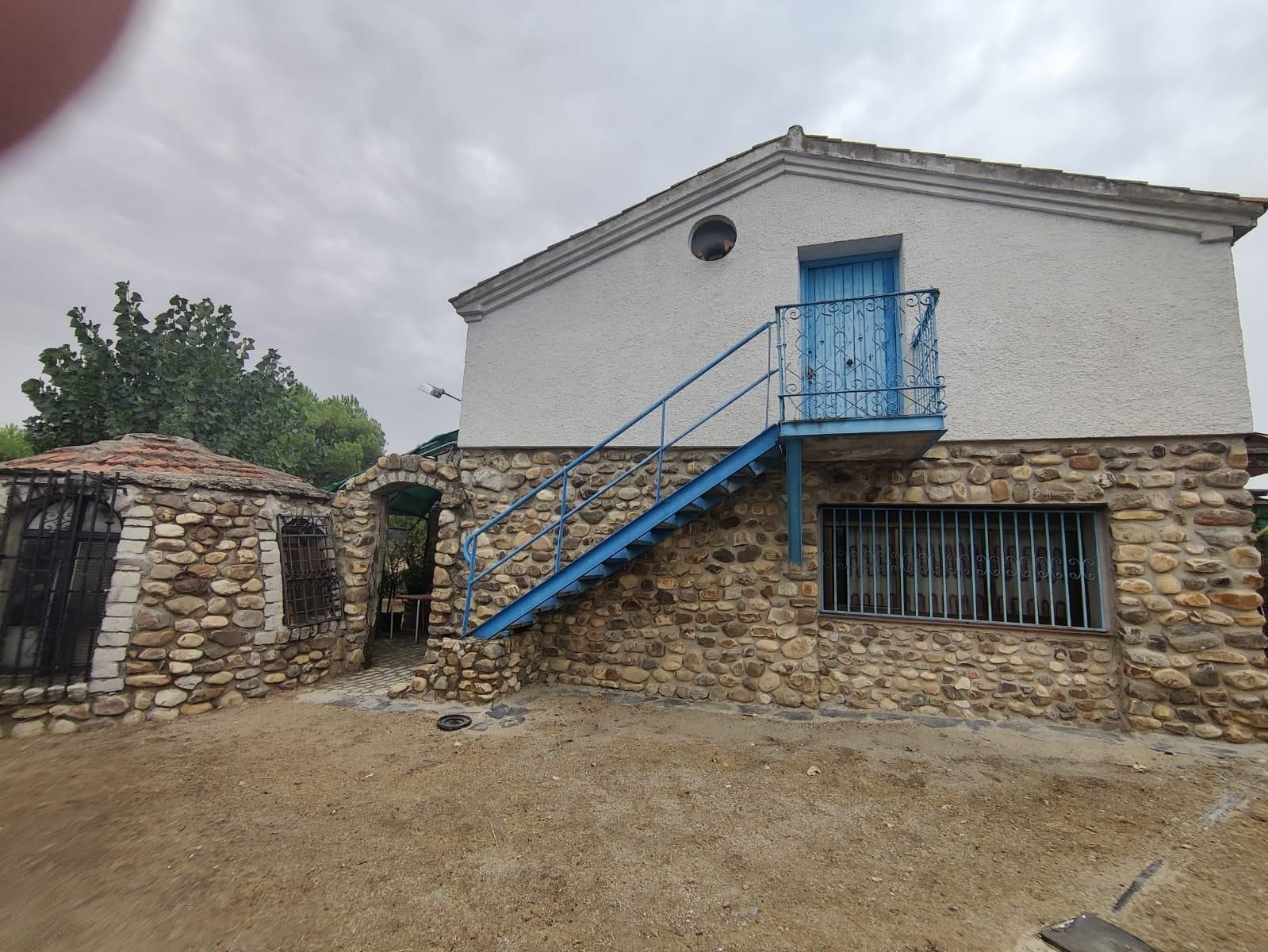 Exterior view of House or chalet for sale in El Vellón  with Private garden and Storage room