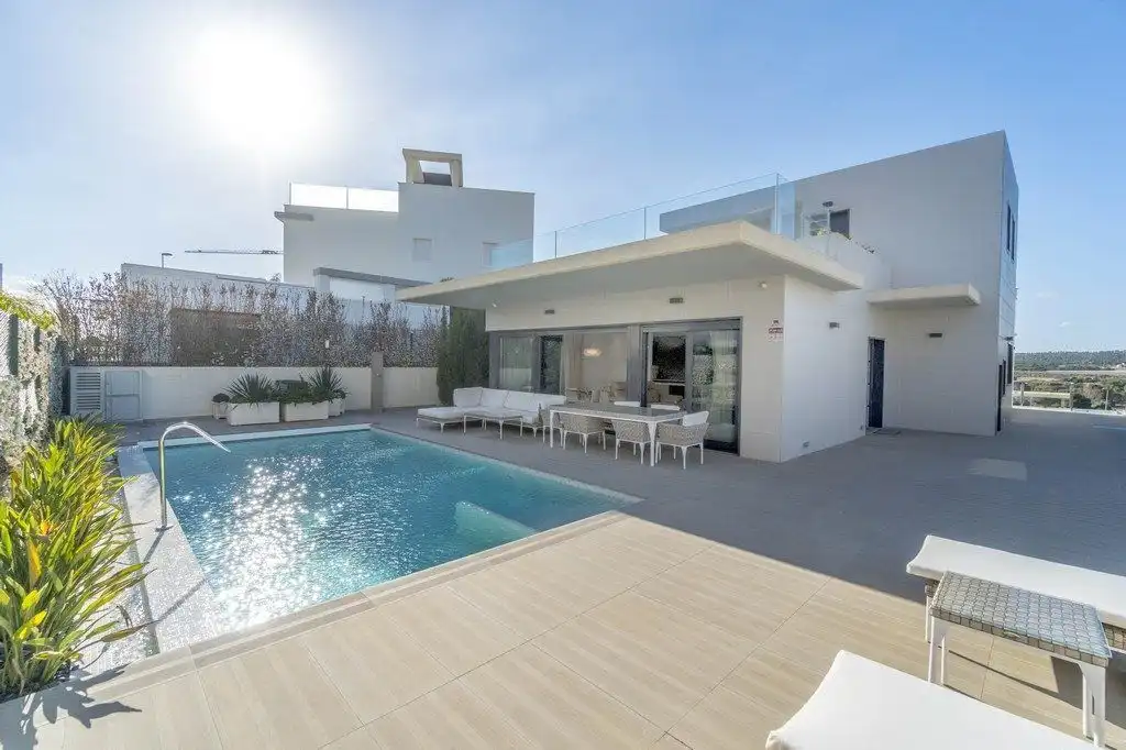 Villa mit Terrasse zum Verkauf in Calle Juan Marsé, imagen 4