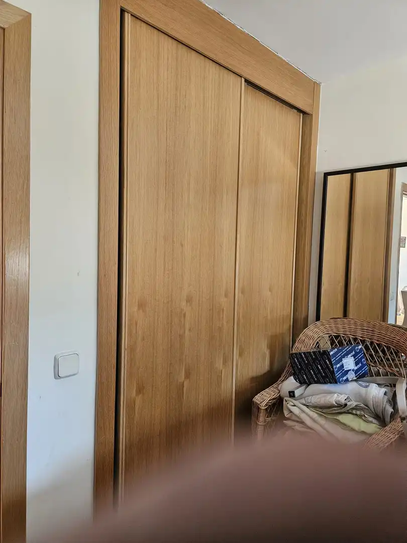 Dormitori de Pis en venda en Ávila amb Aire condicionat, Terrassa i Traster