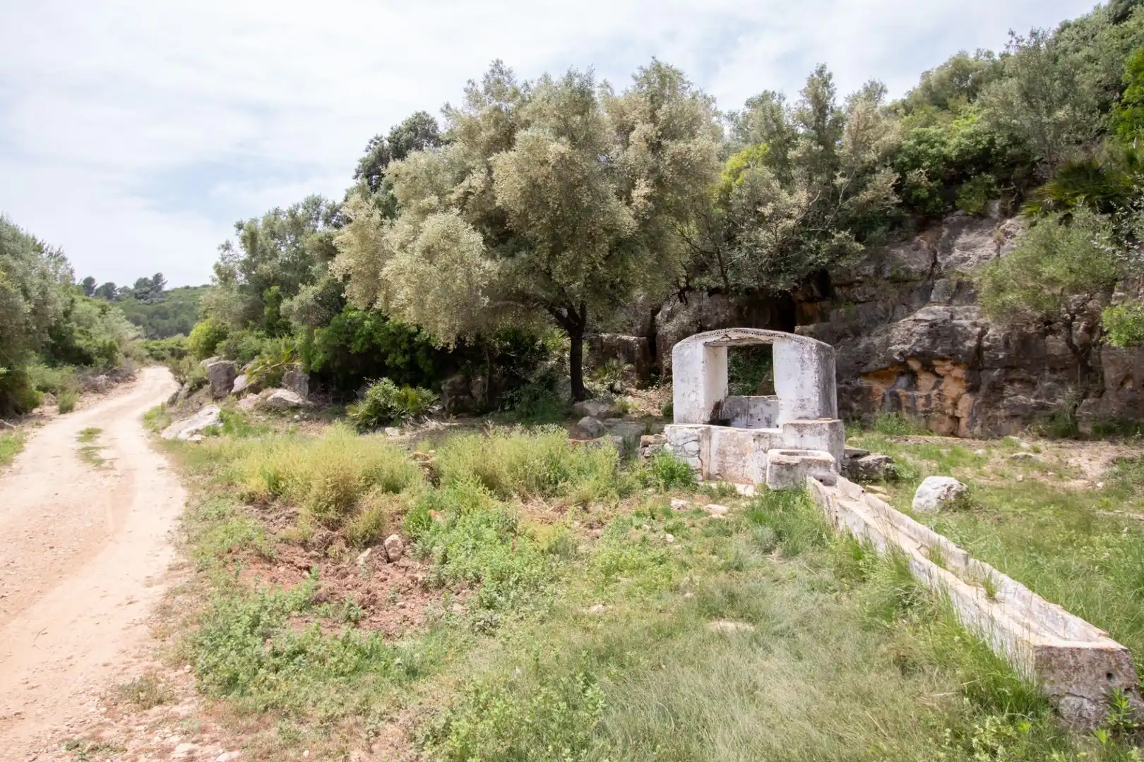 Finca rústica en venda en Benlloc amb Jardí privat, Terrassa i Traster