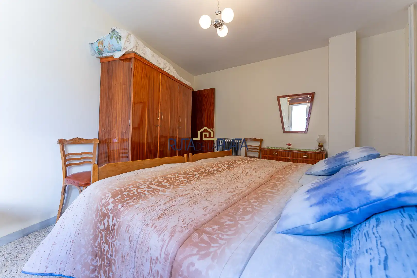 Habitación de Edificio en venta en Fermoselle