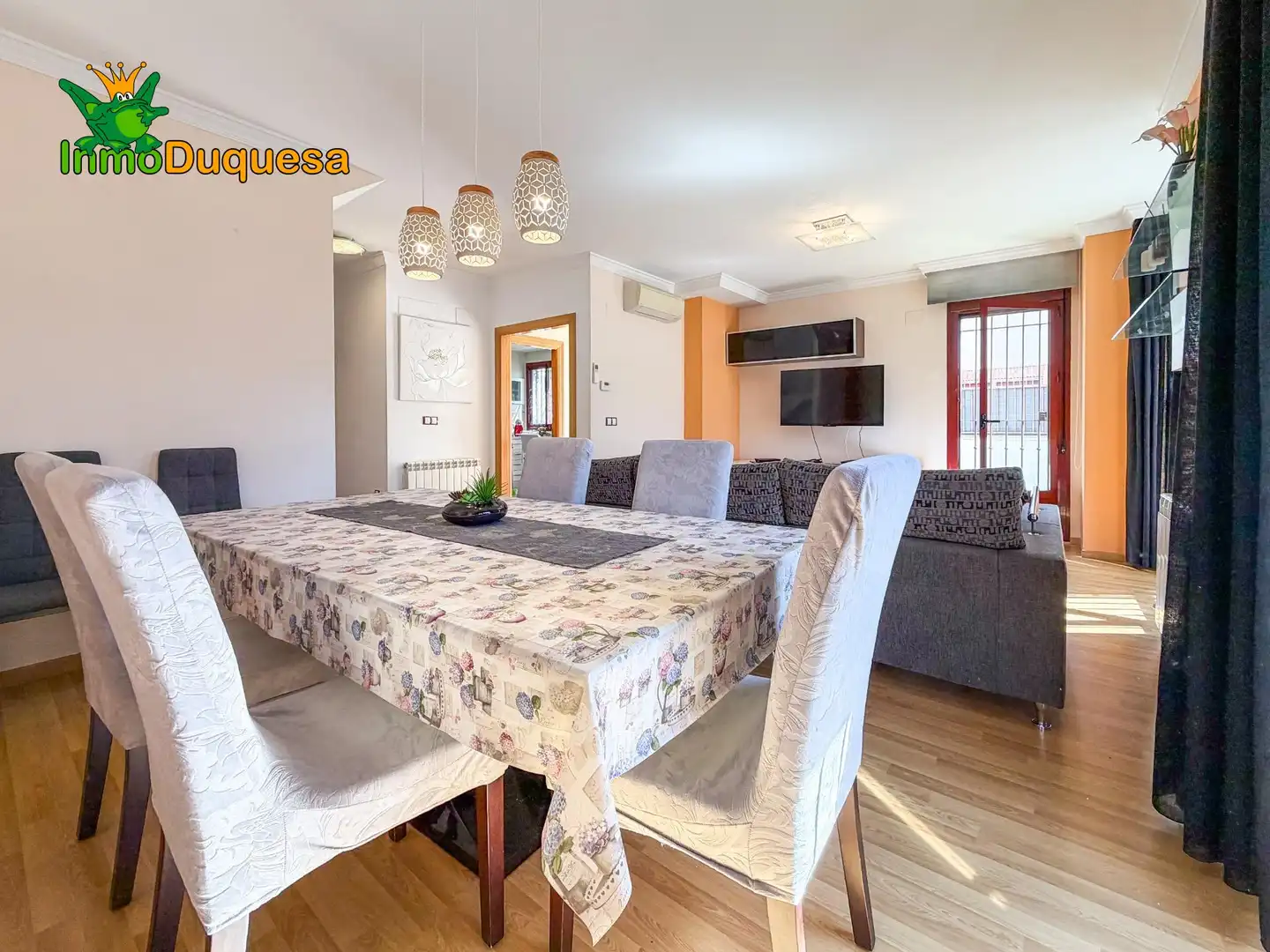 Casa aparellada amb balcó en venda a Calle DOÑANA 44, imagen 19