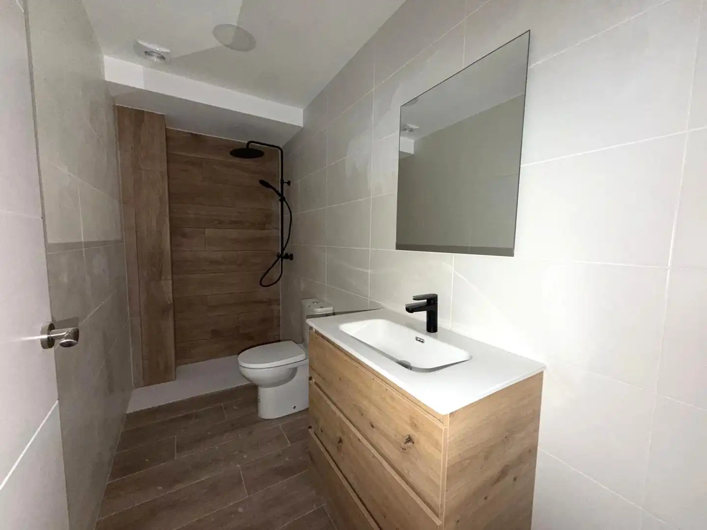Baño de Apartamento en venta en Blanes
