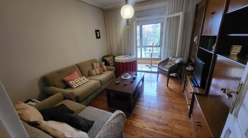 Foto 2 de Piso en venta en Avenida Paz, San Millán - Ayuntamiento, La Rioja