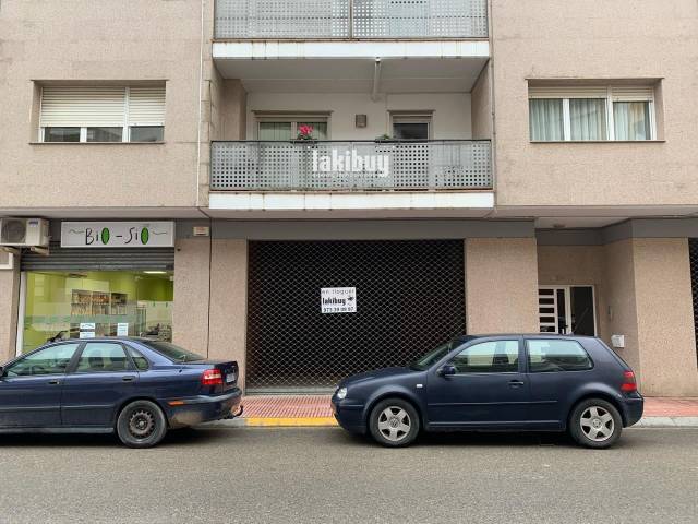 Local comercial en Alquiler en Avinguda de Catalunya en Agramunt