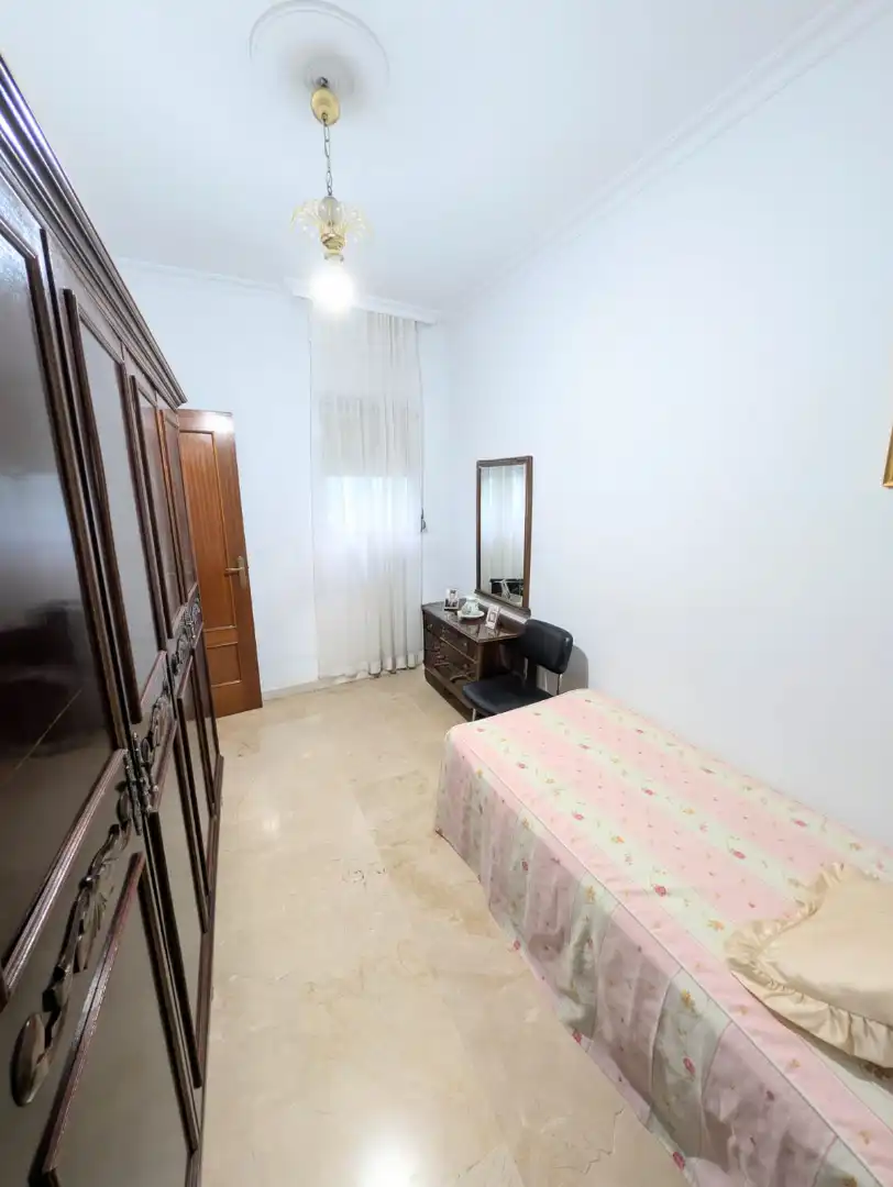 Dormitori de Casa o xalet en venda en Sevilla amb Terrassa i Traster
