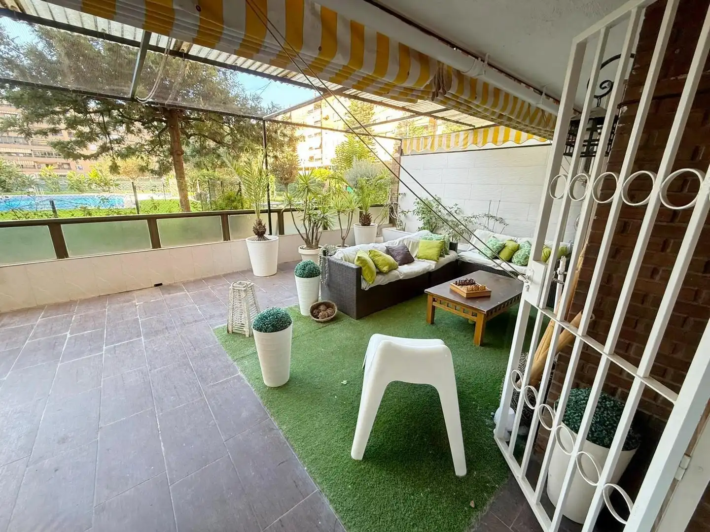 Terrassa de Pis en venda en Málaga amb Aire condicionat, Calefacció i Jardí privat