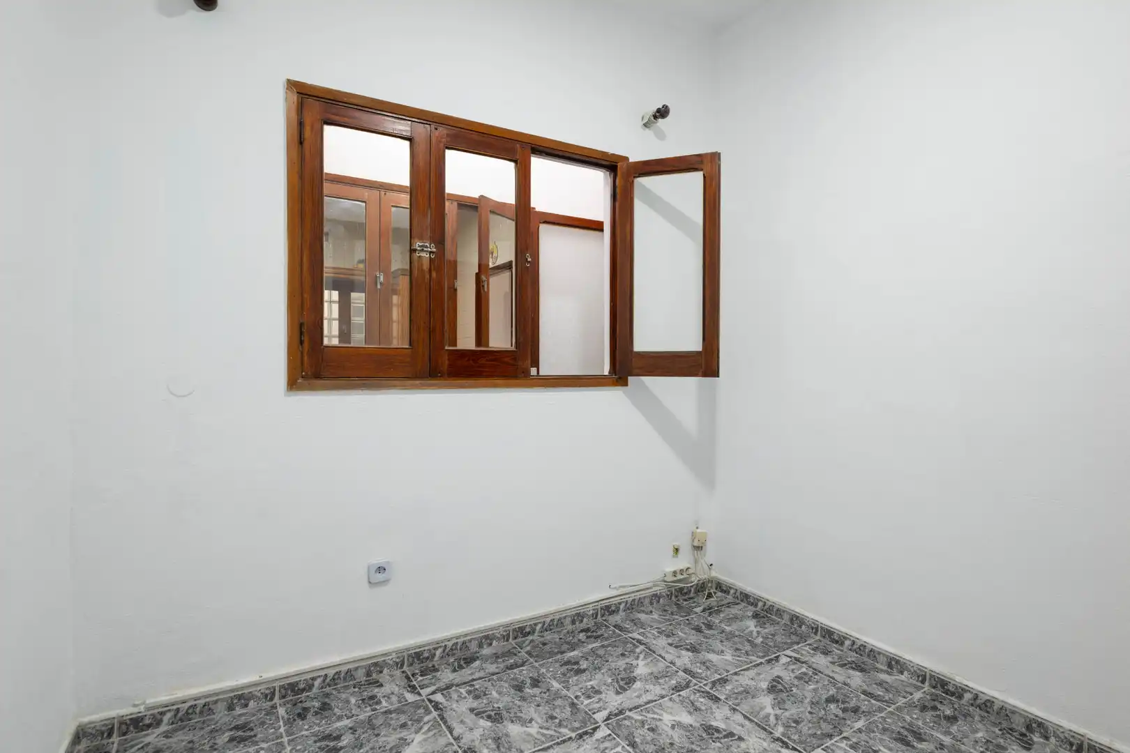 Reihenhaus zum Verkauf in Santidad, imagen 35