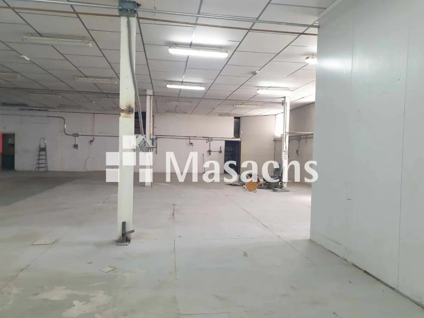 Nave industrial de alquiler en Boadilla del Monte