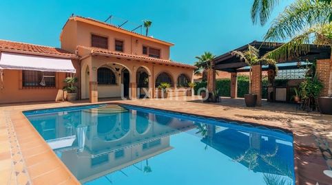 Villa unifamiliar de estilo mediterráneo en La Nucia