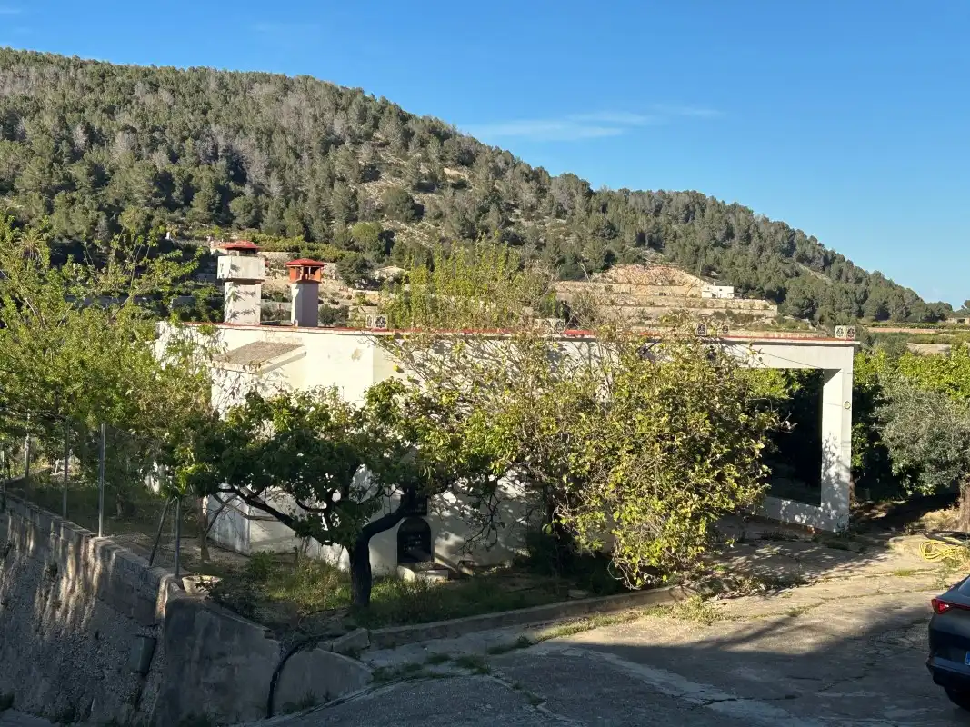 Außenansicht von Country house zum Verkauf in Oliva mit Möbliert