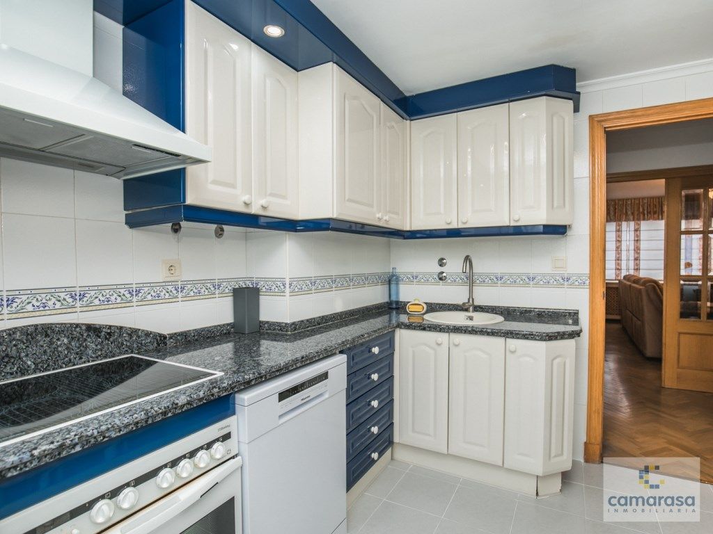 Kitchen of House or chalet for rent in Ávila Capital  with Furnished