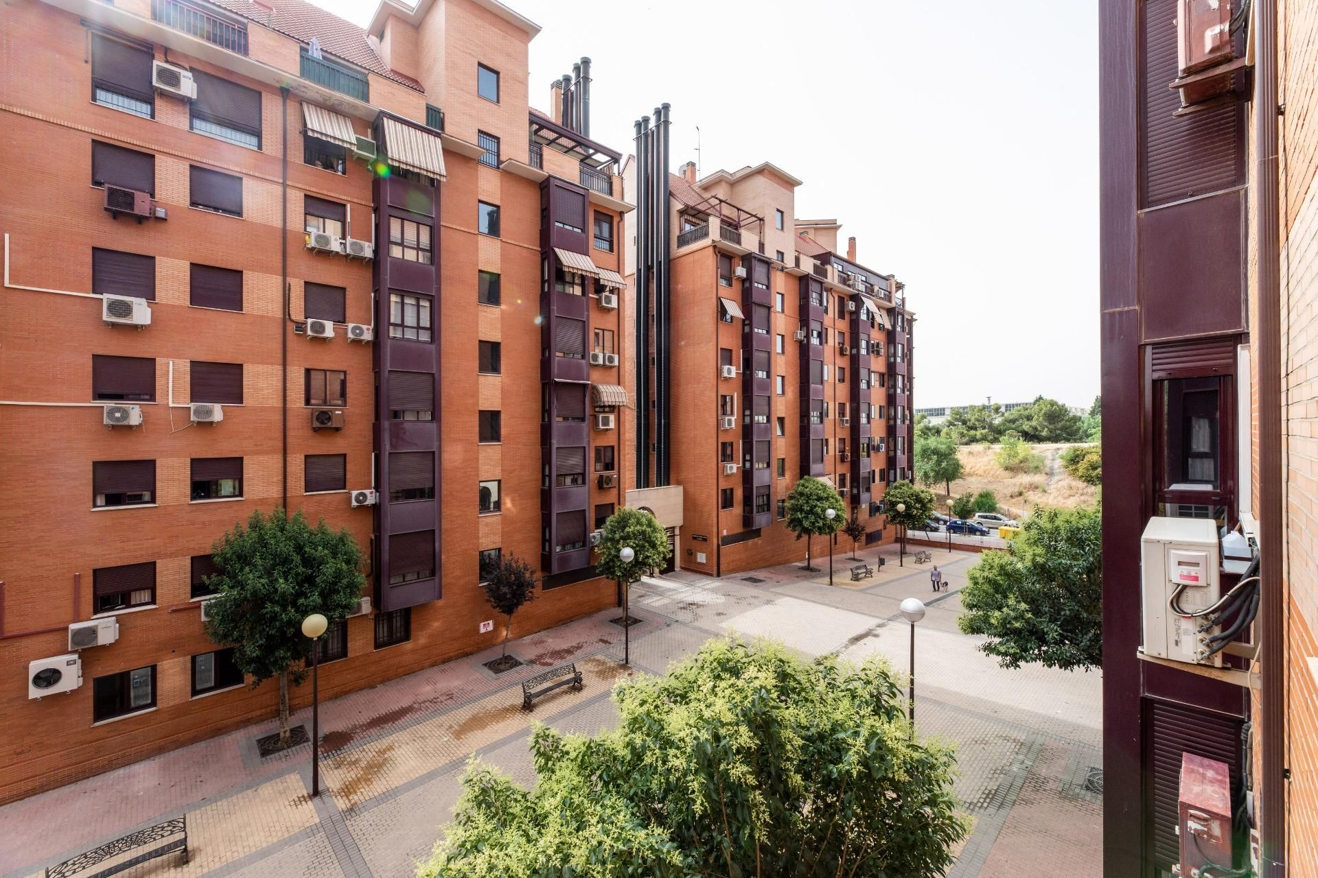 Vista exterior de Pis en venda en  Madrid Capital amb Aire condicionat, Calefacció i Piscina comunitària