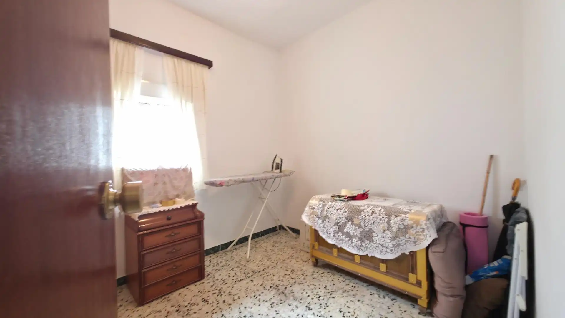 Houses for sale in Arcos de la Frontera  with Private garden and Storage room