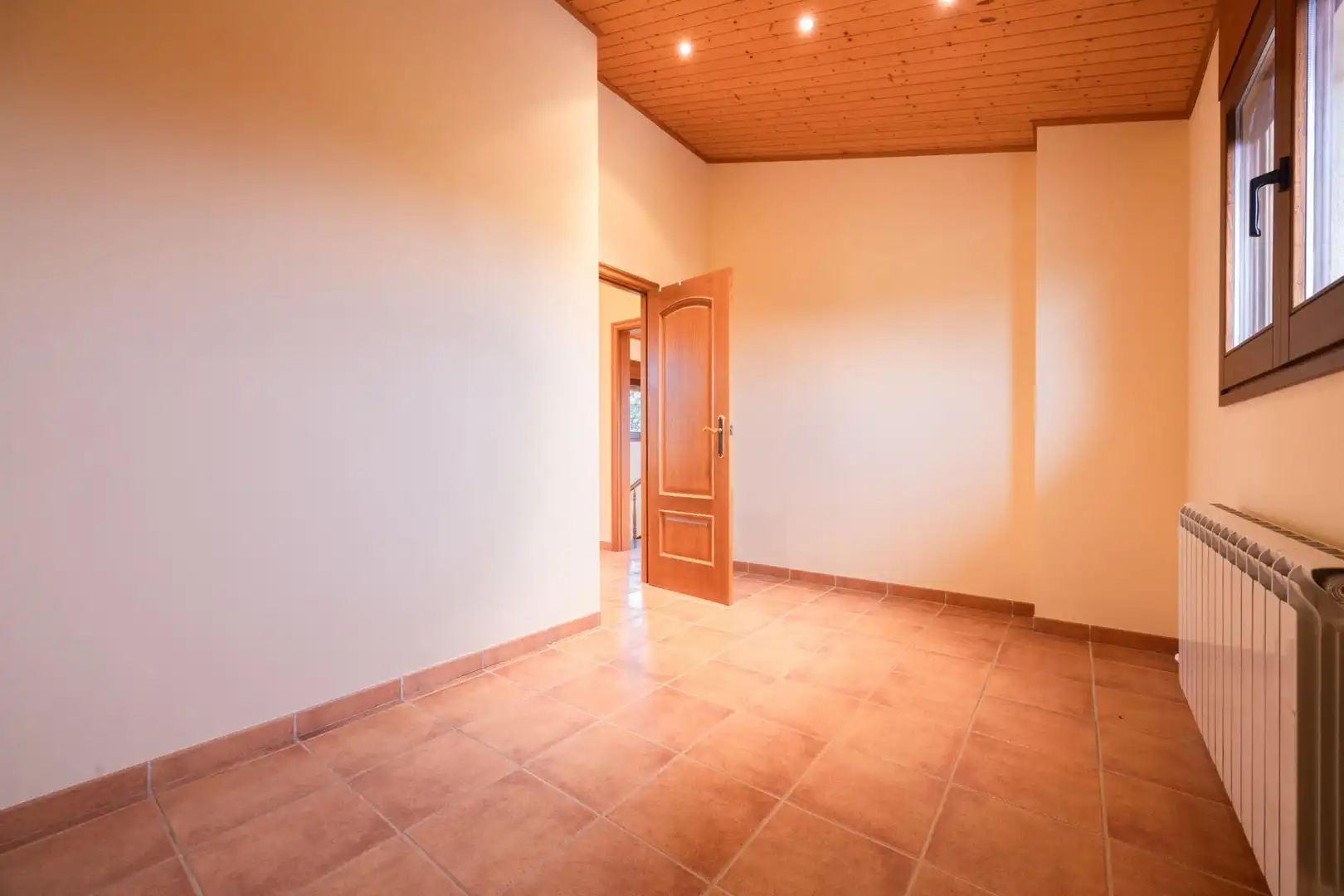 Casa o xalet en venda en L'Esquirol amb Calefacció, Jardí privat i Terrassa