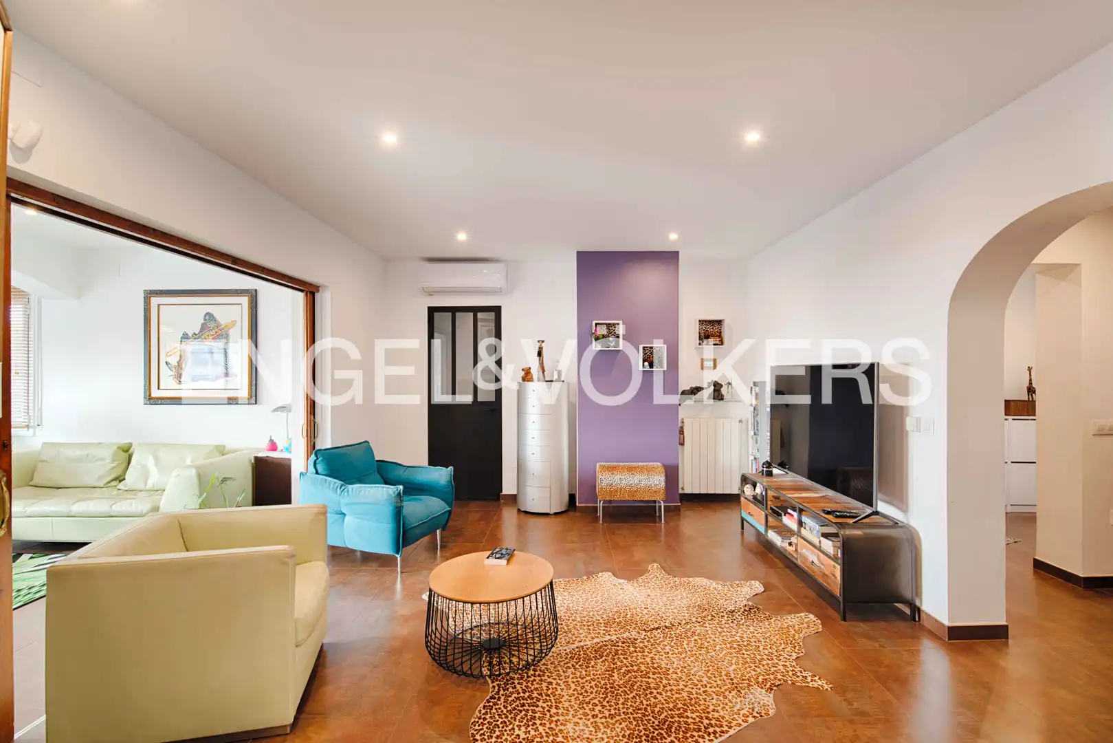 Sala d'estar de Casa o xalet en venda en Roses amb Calefacció, Jardí privat i Terrassa