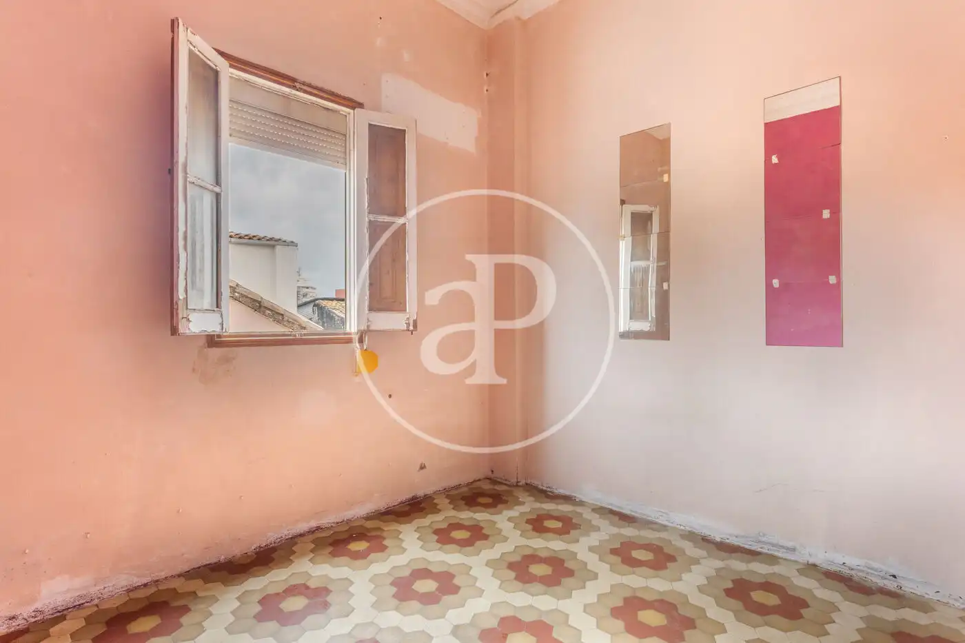 Bedroom of Flat for sale in Valencia  with Heating, Terrace and Balcony