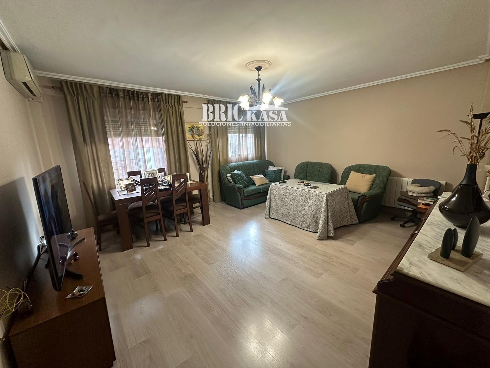 Exterior view of Flat for sale in Cáceres Capital  with Air Conditioner