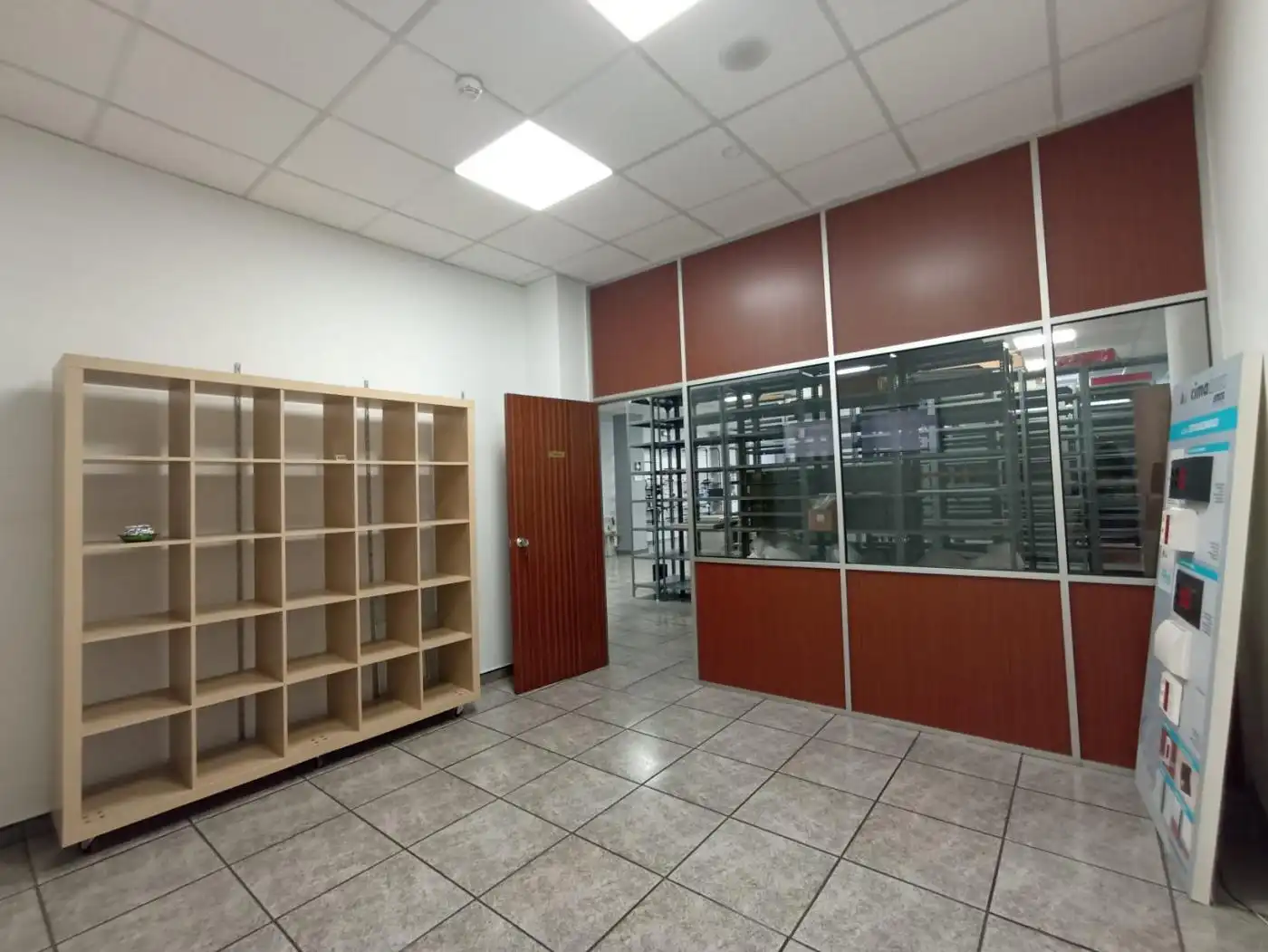 Local comercial de lloguer a Calle de Escoriaza y Fabro 109, imagen 15