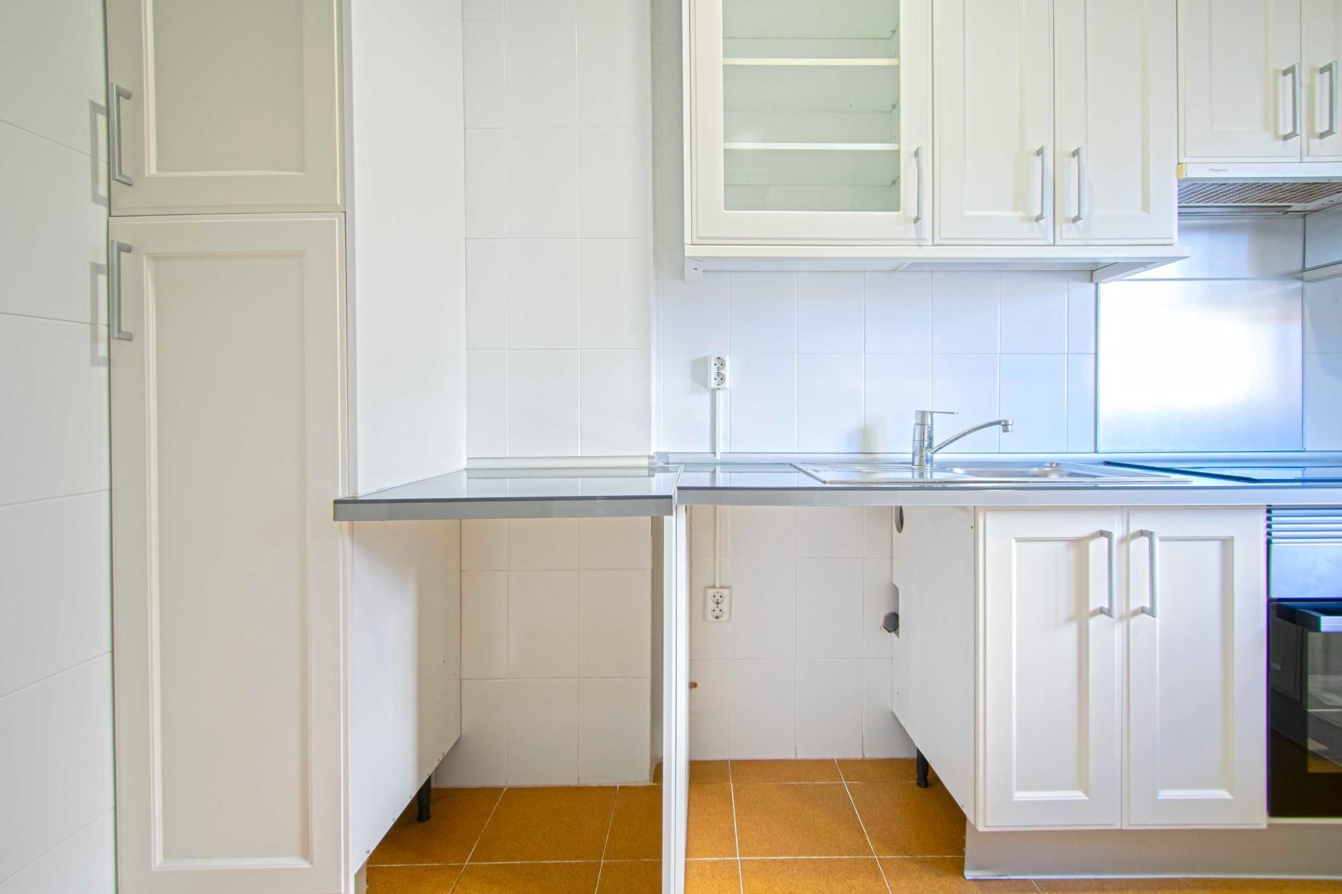 Cuina de Pis en venda en  Sevilla Capital amb Aire condicionat i Terrassa