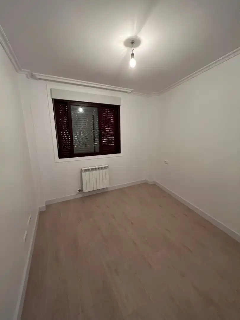 Bedroom of Flat for sale in Poio  with Heating, Parquet flooring and Oven