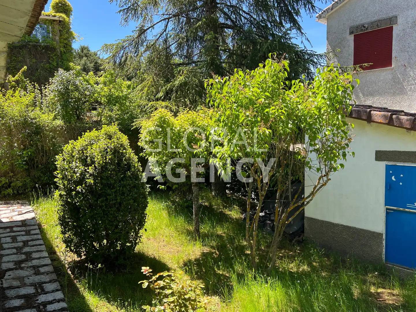 Haus oder Chalet zum Verkauf in Herradón de Pinares mit Heizung, Privatgarten und Terrasse