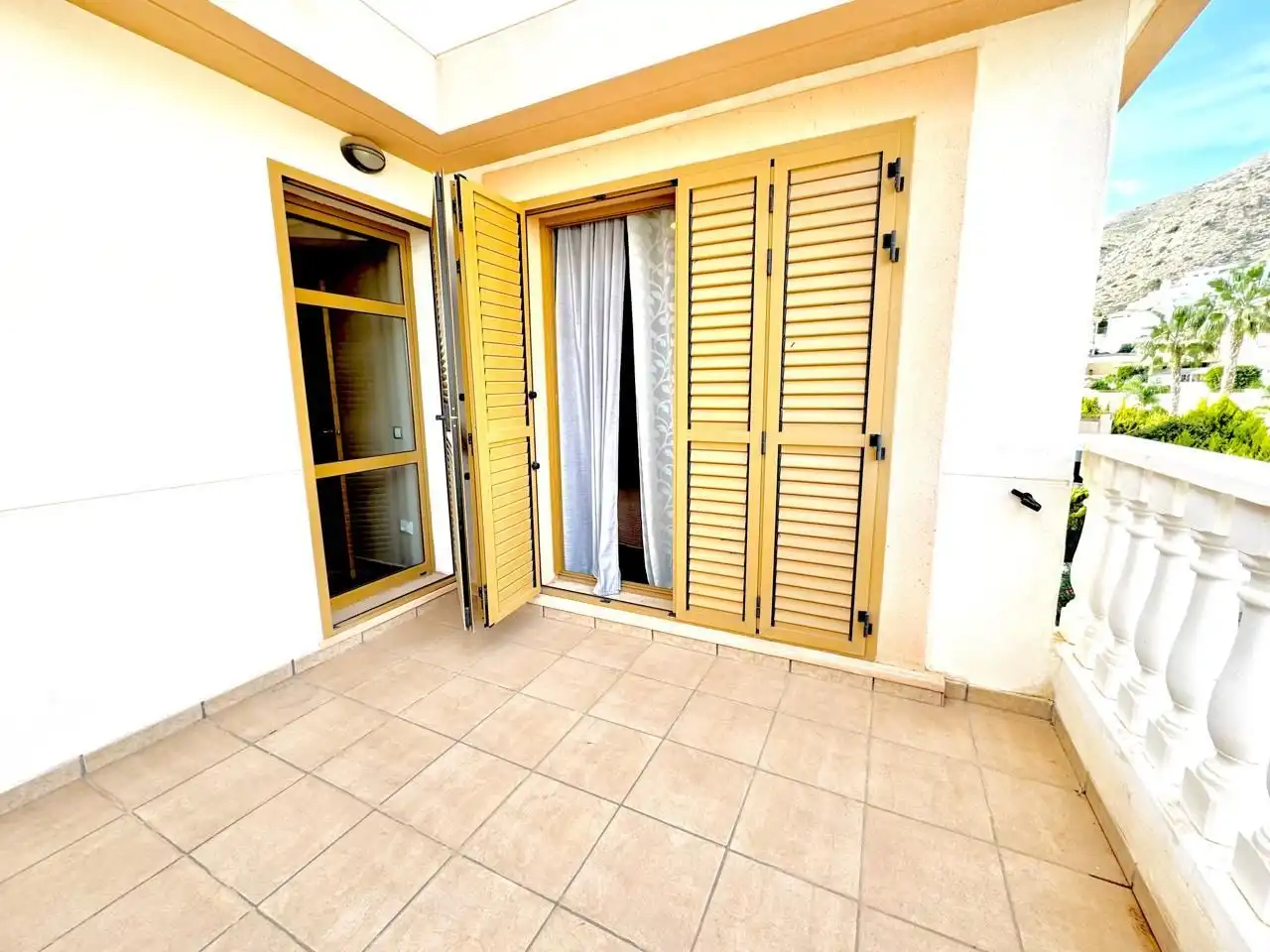 Apartment mit Aufzug zum Verkauf in Golf Bahía, imagen 3