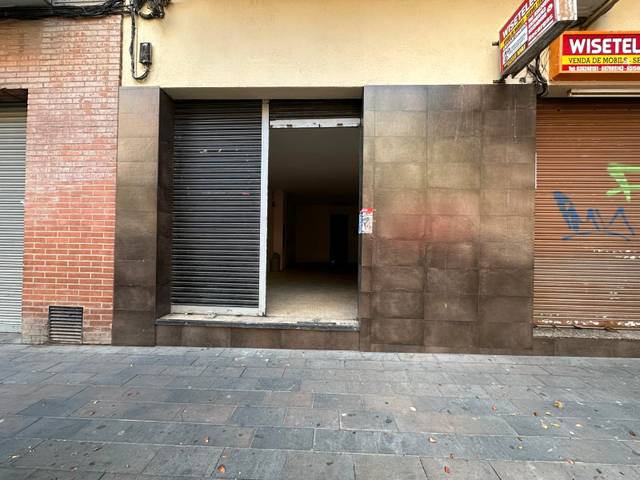 Local comercial en Venta en Riu Sud